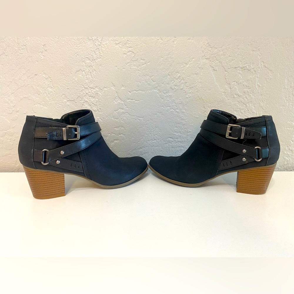 Indigo rd. Black ankle boots
